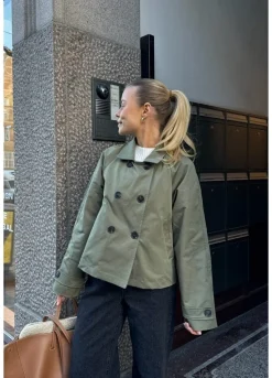 Lunaic Trenchcoat