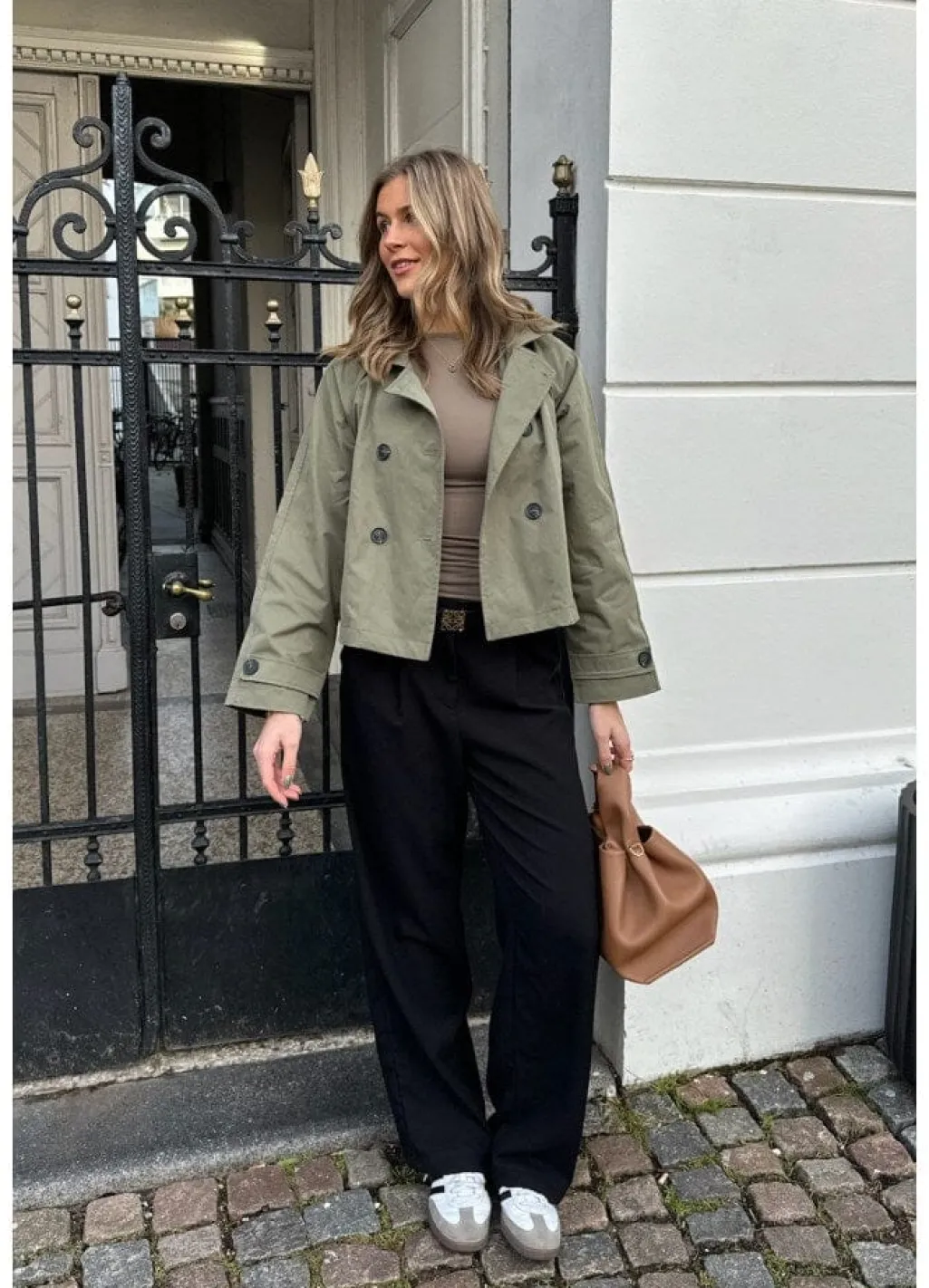 Lunaic Trenchcoat