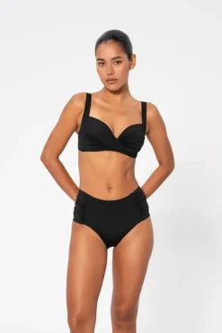 Lydia Solid Top Bikini Top Pews2134