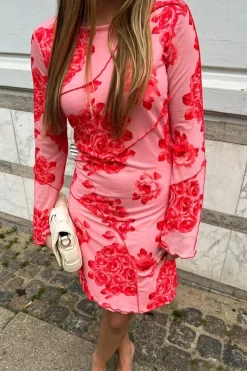 Nljoanna Dress