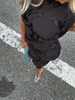 Nllavinia Dress 1350001