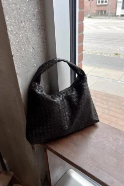 Nlleya Bag 13600003