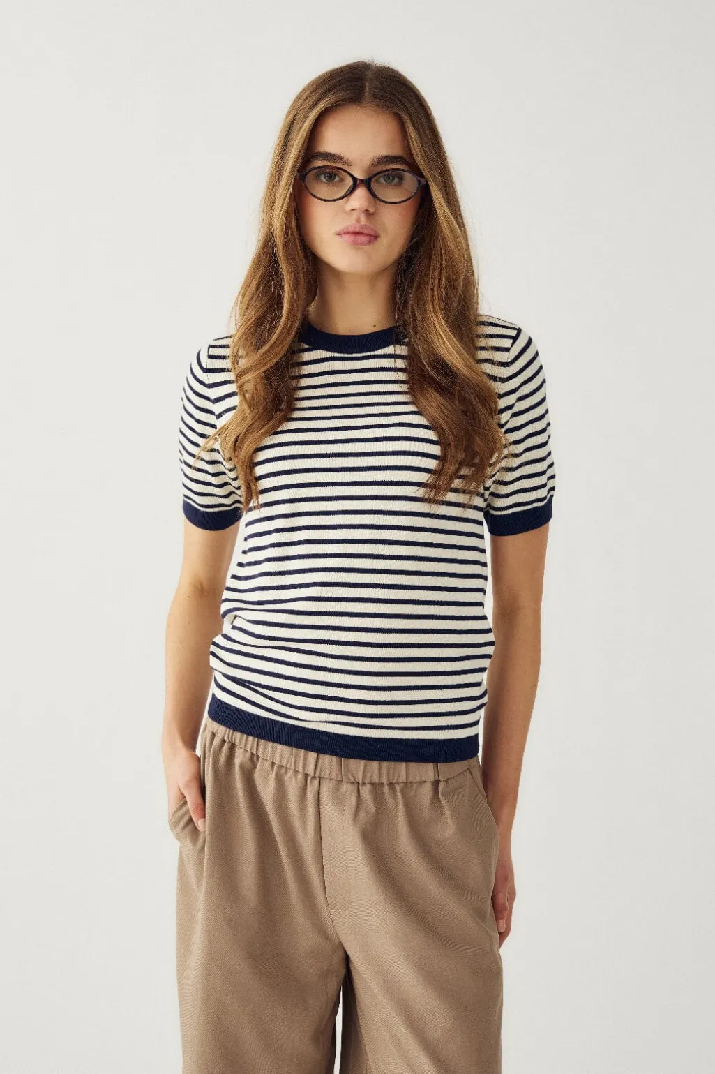 Nln-Muna Knit 16010001