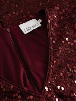 Nlsoli Dress 11630001