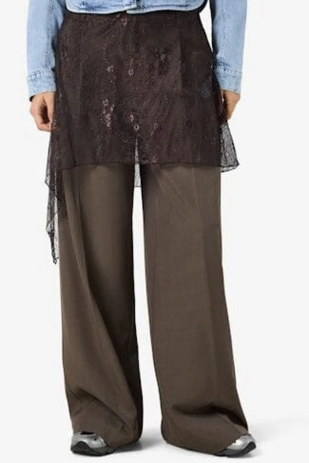 Nmida Elasticated Lace Skirt