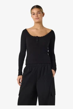 Nmmaya L/S Lace Henley Top