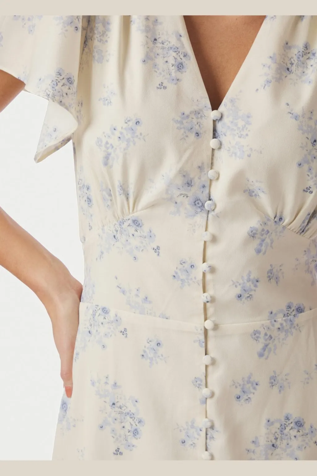 Nneleni Delicate Flower Dress 168875