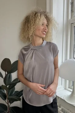 Nnfleur Drapy Satin Blouse