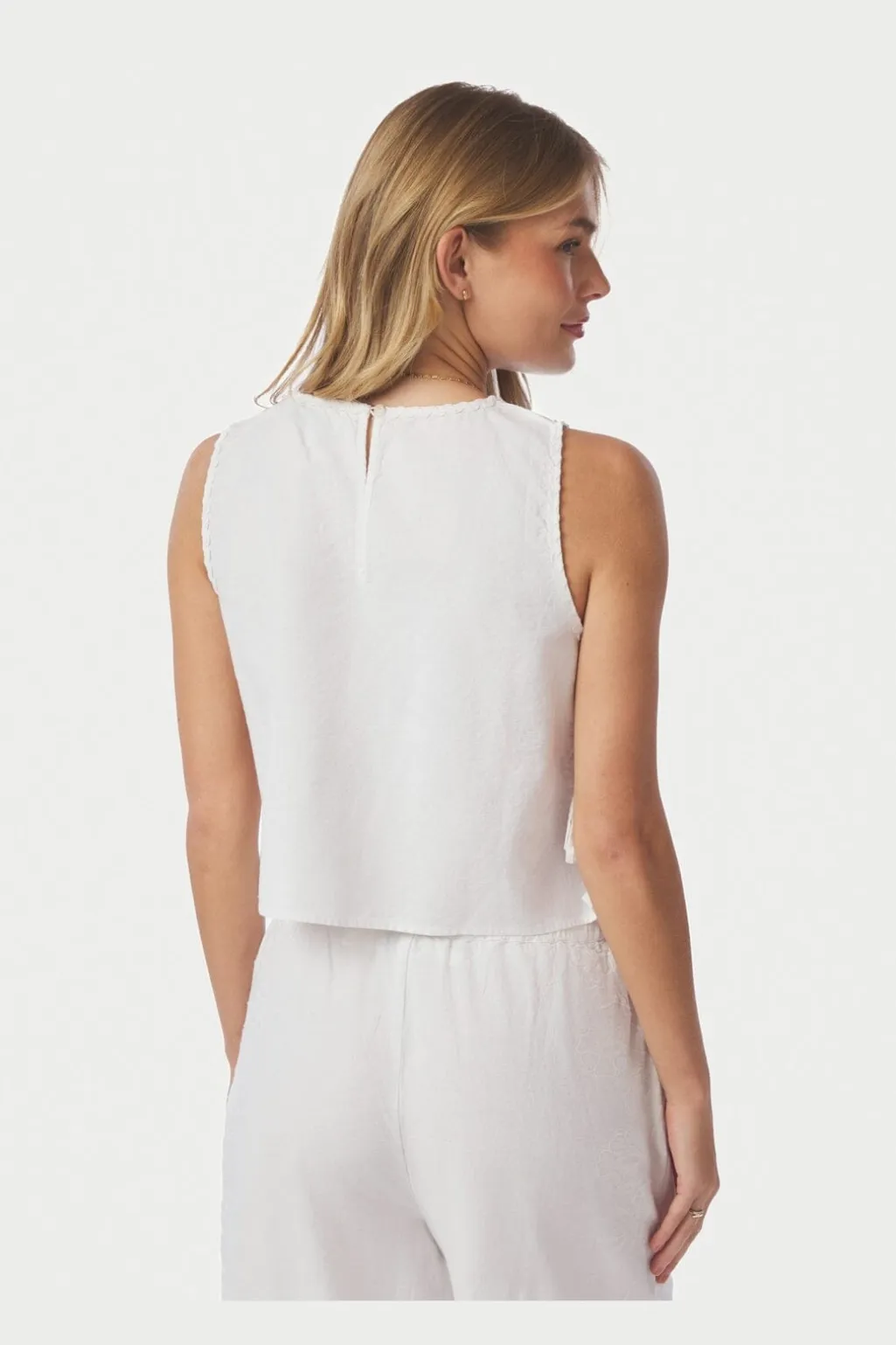 Nnkaelin Embroidery Top 169113