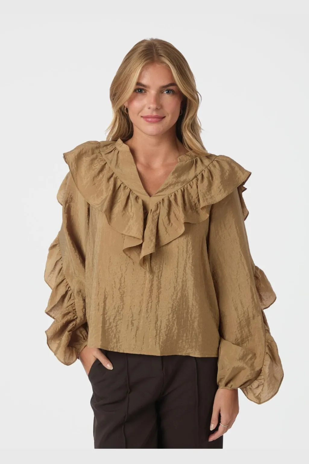 Nnnula Flounce Crisp Blouse 167525