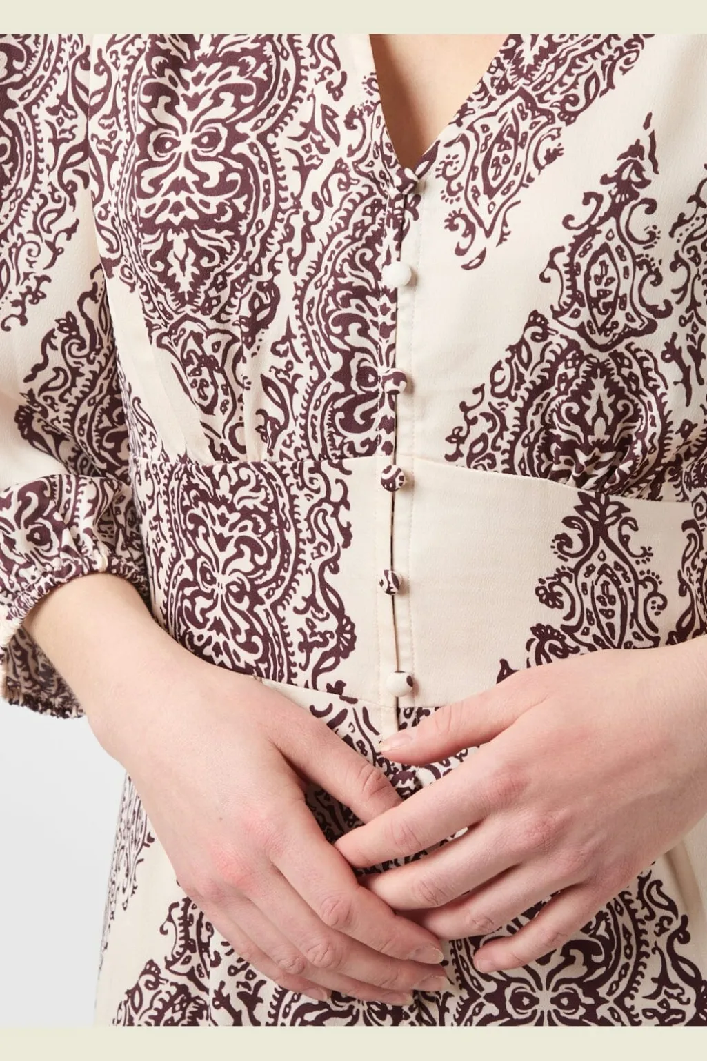 Nnolana Paisley Drop Dress 166207