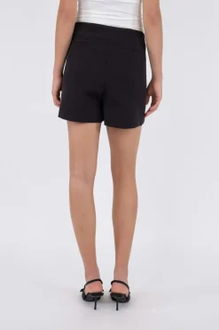 Nnpetra Skort