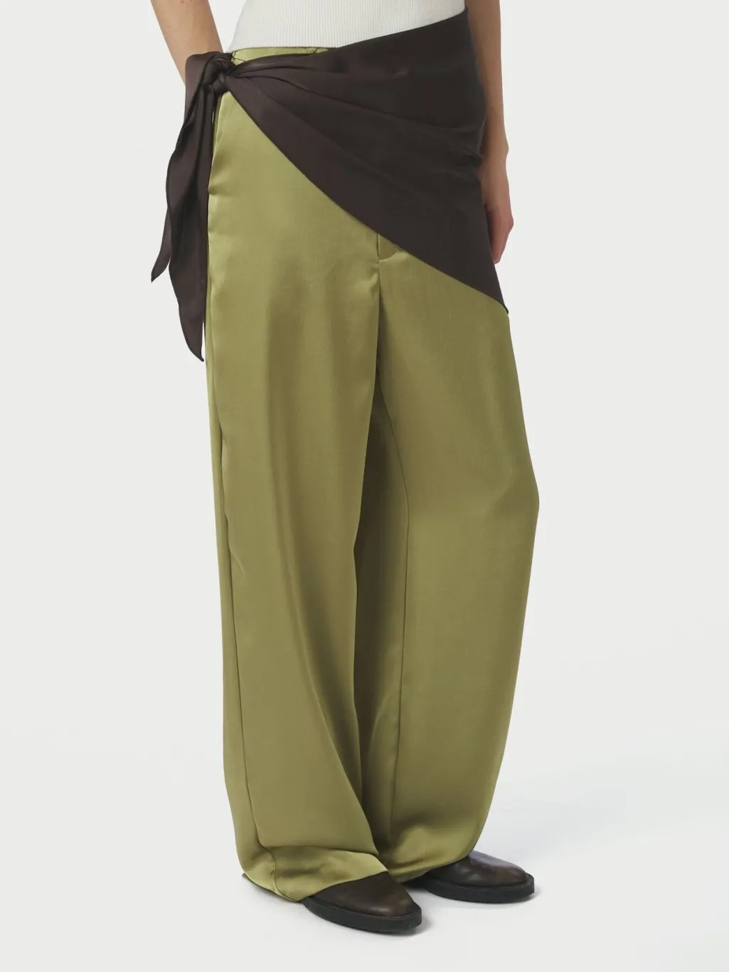 Nnserina Heavy Sateen Big Scarf 168193