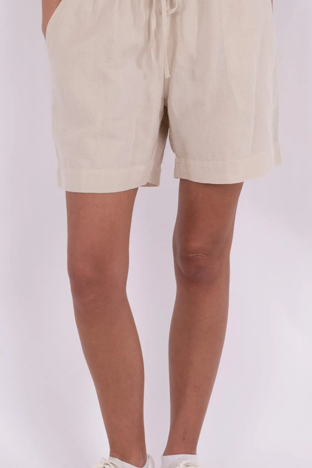 Nnshea Linen Shorts