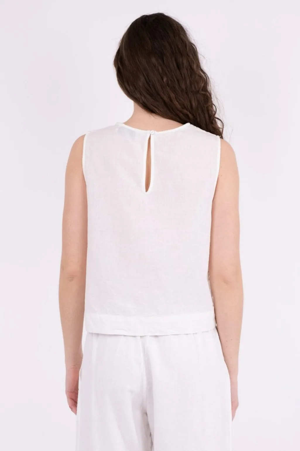 Nnsvetlana Linen Top