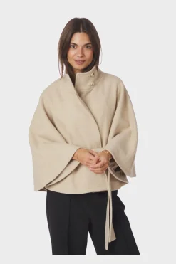 Nnzanna Cape 167328