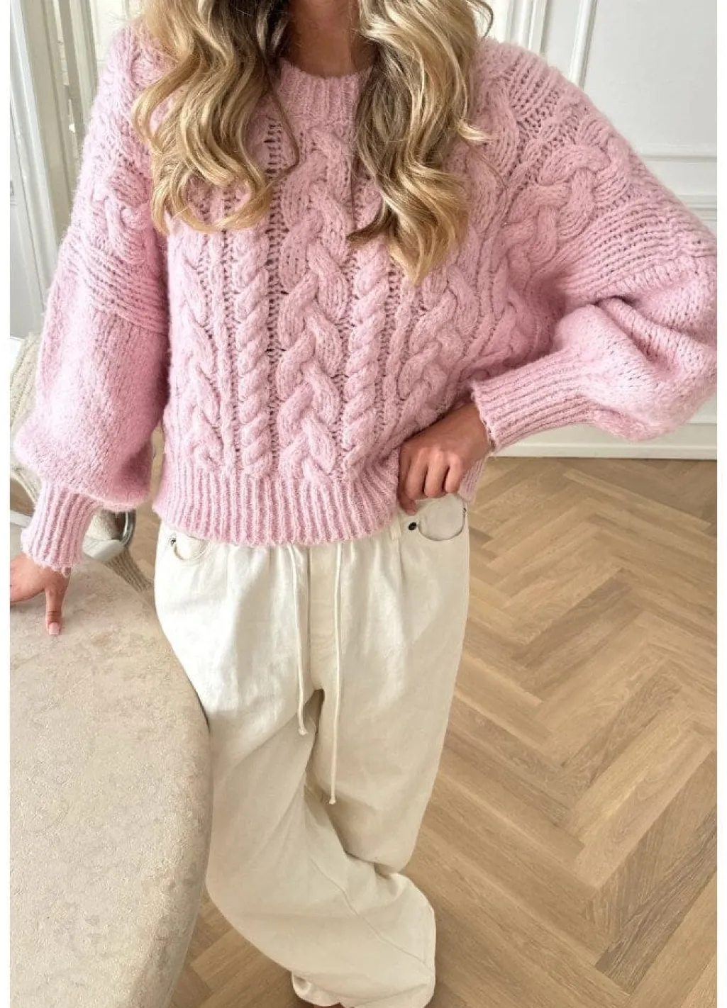 Noraic Sweater