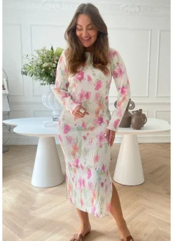 Odaic Dress