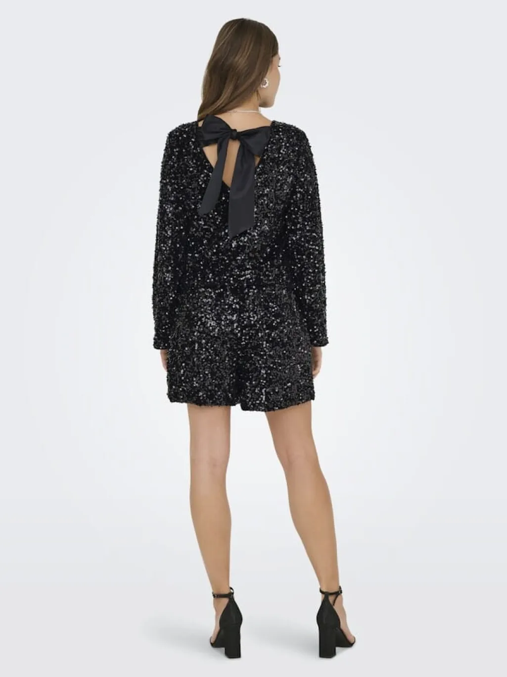 Onlconfidence New Sequins Shorts