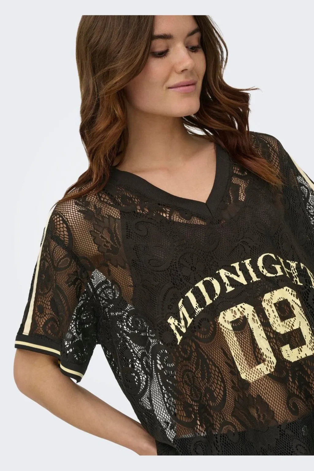 Onljules S/S V-Neck Lace Top