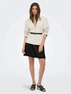 Onlmenus Lace Satin Short Skirt