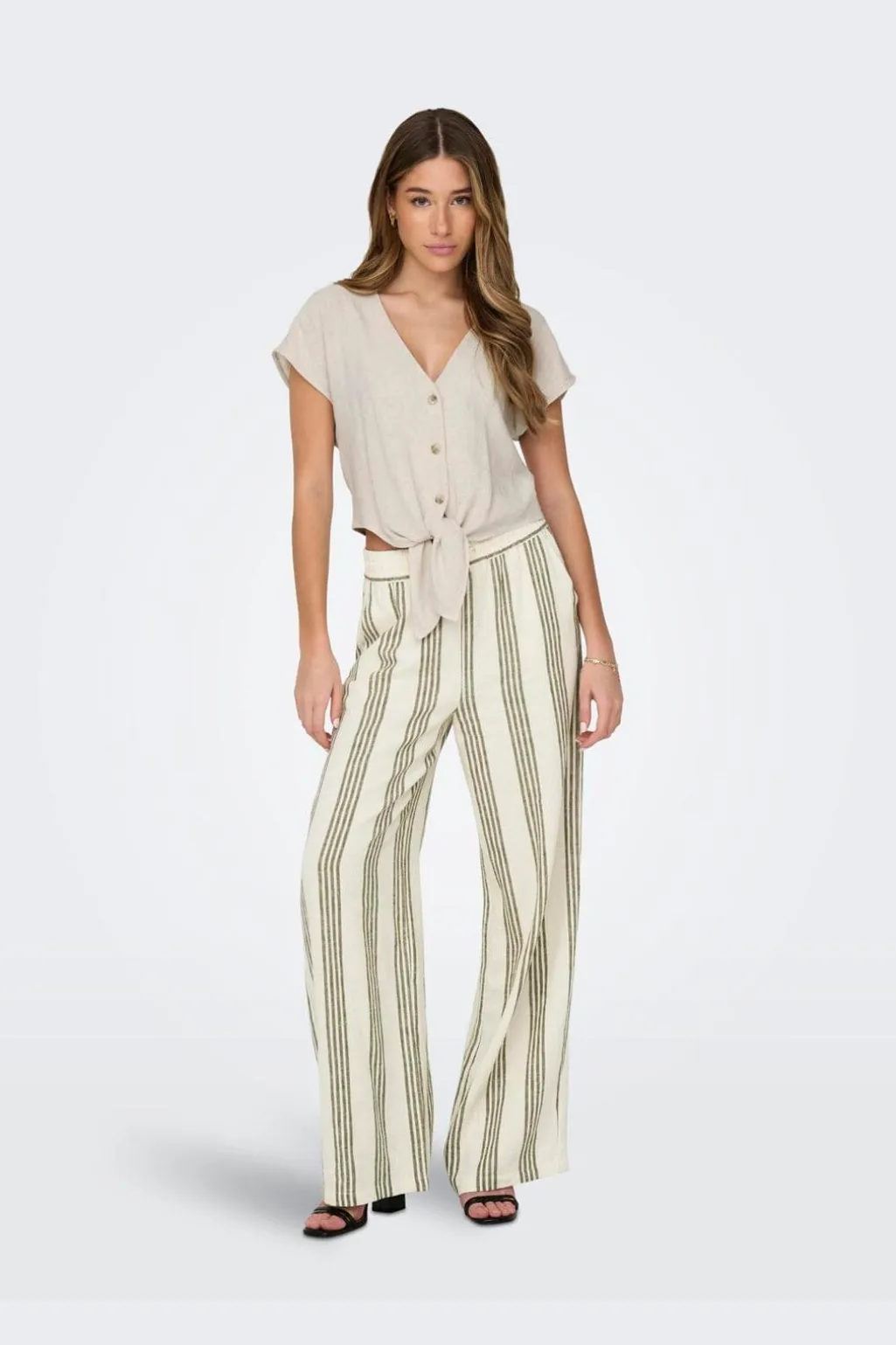 Onlsiesta Ss Knot Lin Bl Shirt