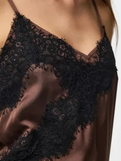 Pcariel Assymetric Lace Top Pp