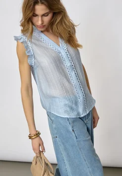 Reggiecc Frill Top 45120