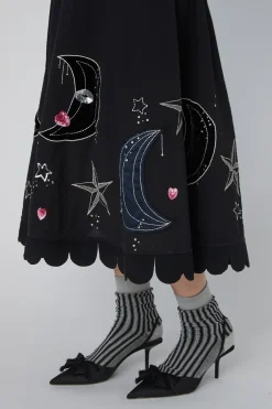 Snmoon And Star Embroidered Midi Dressms54-4316