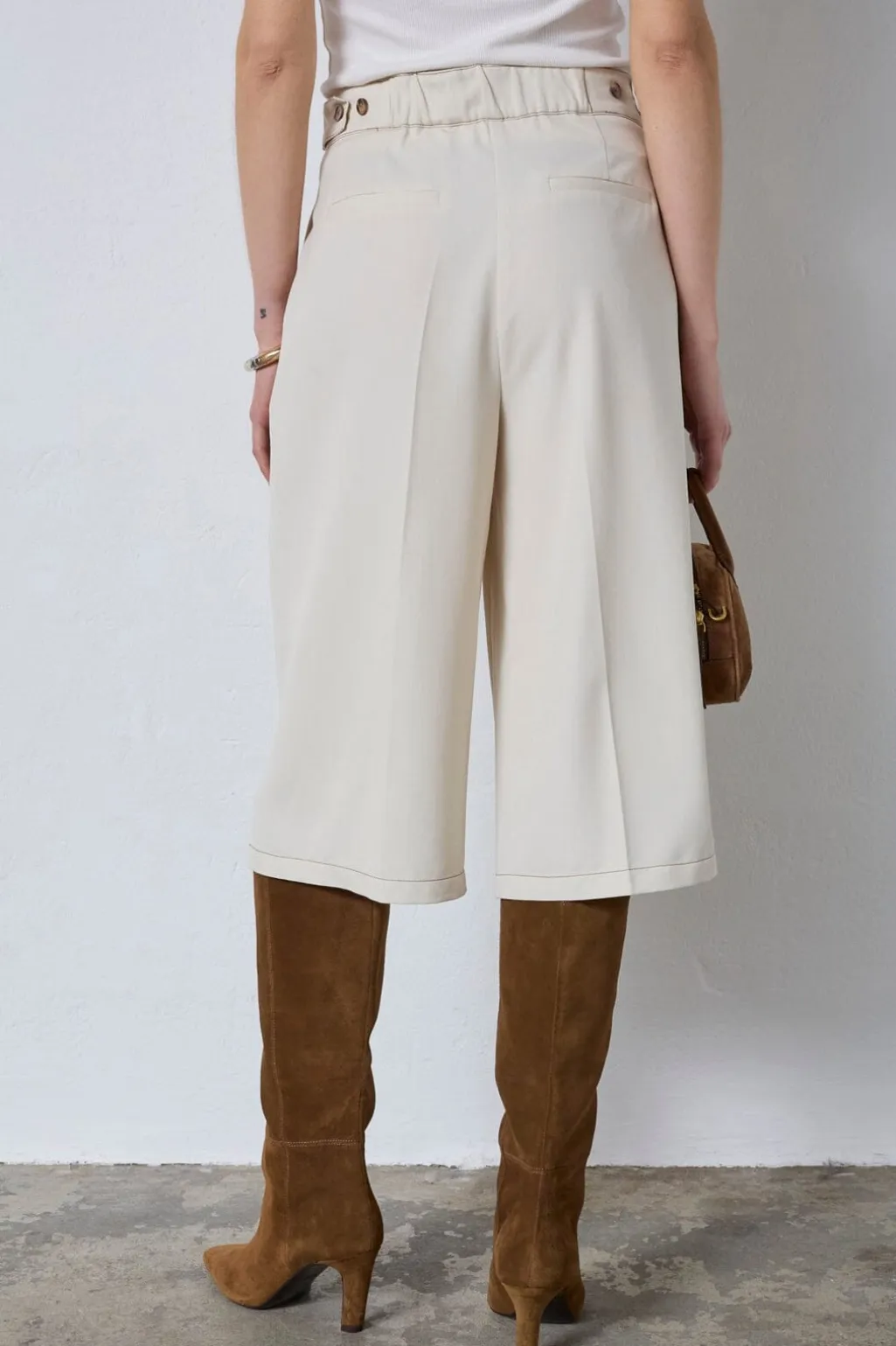 Terrycc Pleat Bermuda 41205