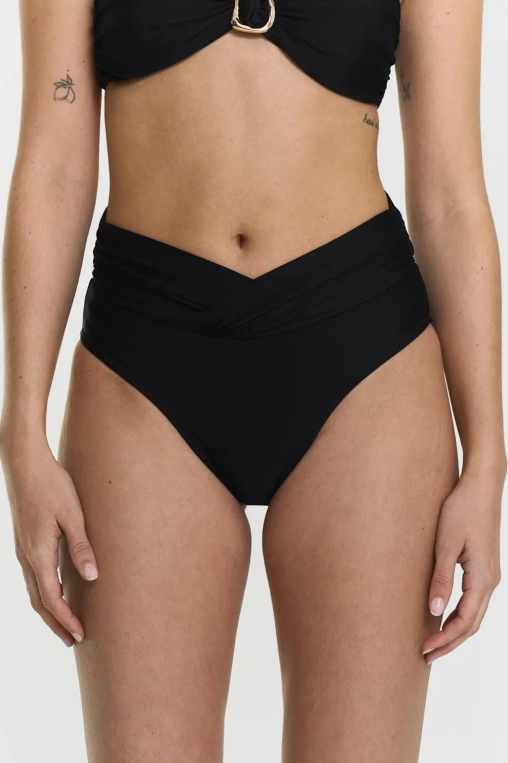 Ttakhila Bikini Bottom