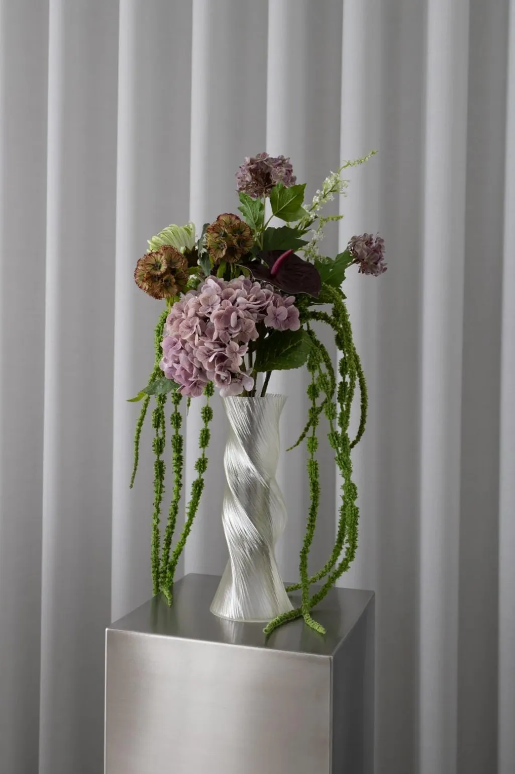 Velvet Glow Bouquet 02-298