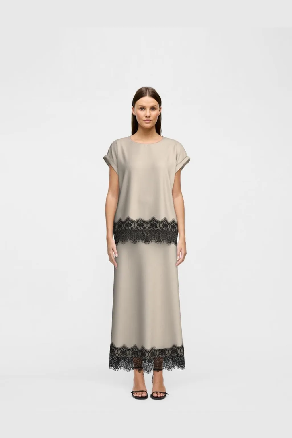 Viellette Ankle Lace Skirt