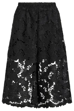 Vihylde Lace Bermuda Shorts