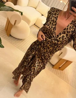 Vssenorita Leopard Dress