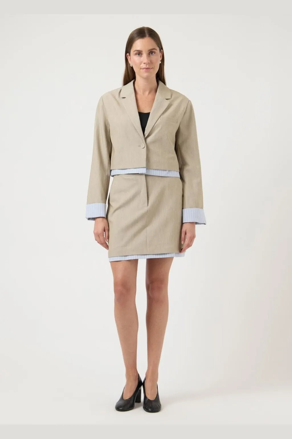 Yasdetana Ls Blazer