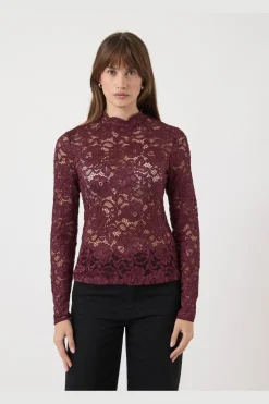 Yaslacey Ls Lace Top