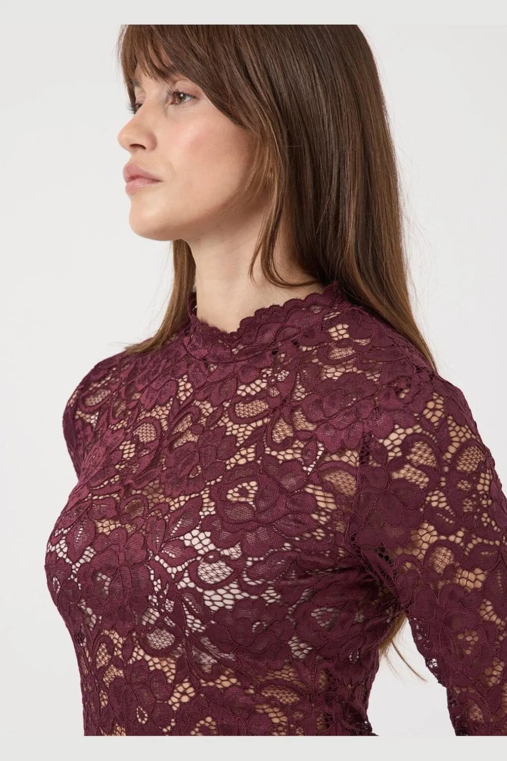 Yaslacey Ls Lace Top