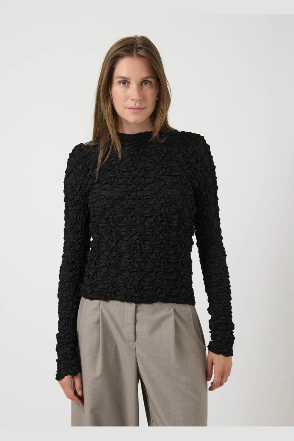 Yasmera Ls Top