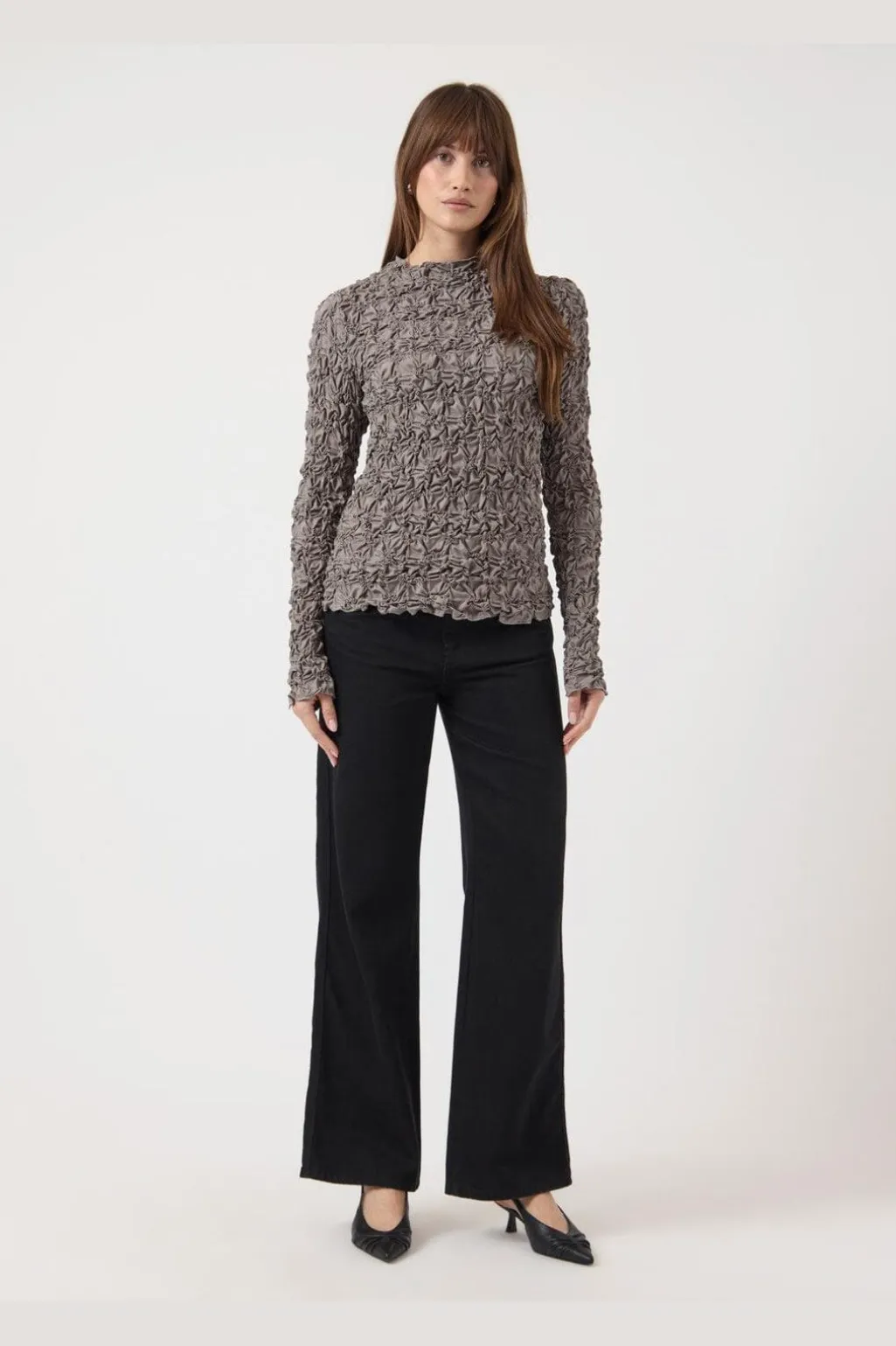 Yasmera Ls Top