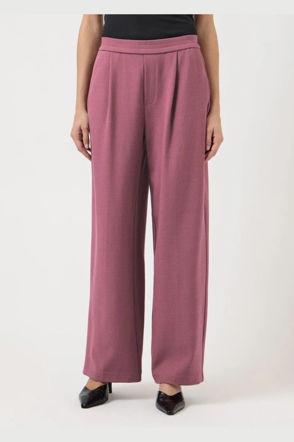 Yastilda Pant