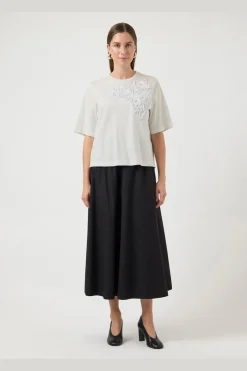 Yasvisely Ss Tee